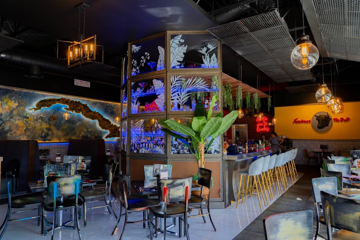 Fernandez The Bull Bonita Springs